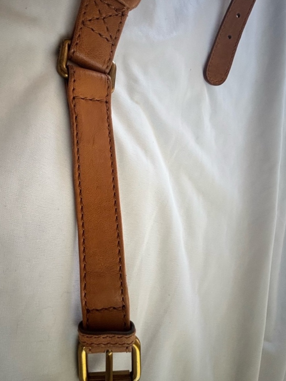 Frye Leather unisex belt Bag in Cognac Brown - Picture 4 of 4